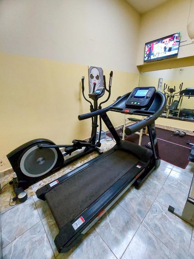 Hotel Relax 金沙萨 外观 照片